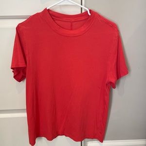 Lulu size 4 red shirt